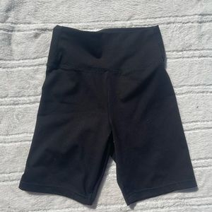 Garage black biker shorts size 00